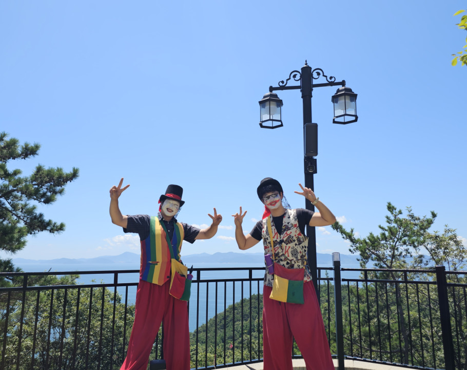 스톤라운지 키다리삐에로 행사